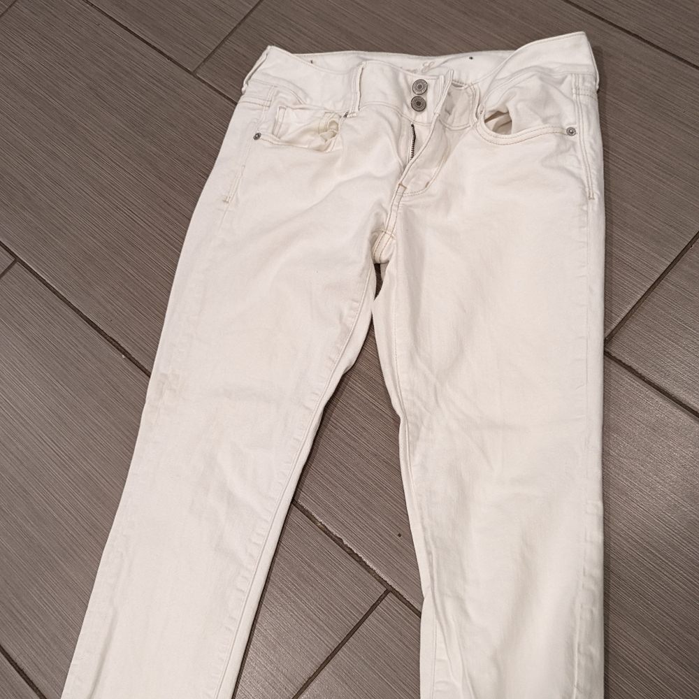American Eagle Capri Jeans